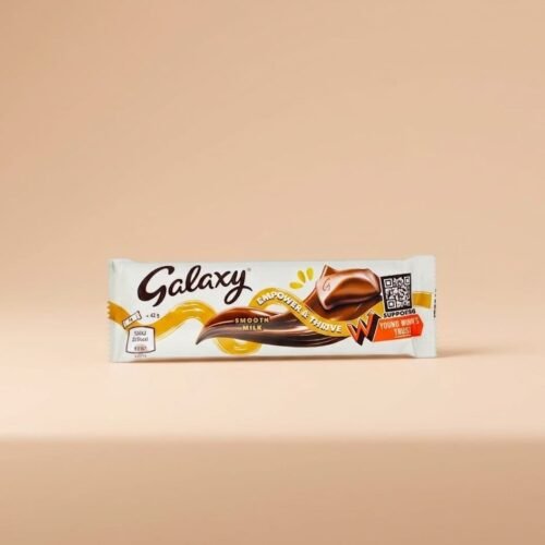 Galaxy Smooth Caramel chocolate bar